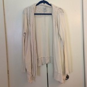 Luck Brand cream cardigan in a xl. Has pockets!